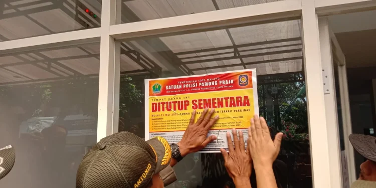 Penyegelan 2 hotel terbukti ketempatan untuk prostitusi.