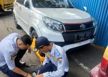 Dishub Kota Malang tindak tegas kendaraan yang melanggar larangan parkir.