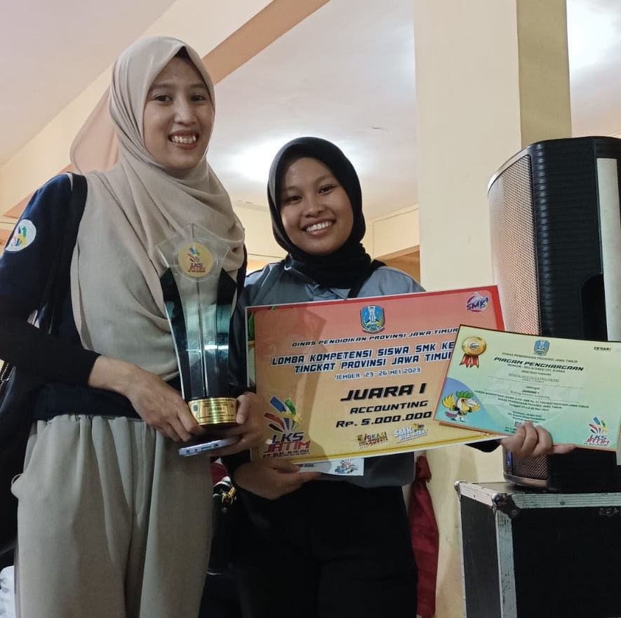 Dinda berhasil meraih juara 1 di ajang LKS Provinsi Jawa Timur 2023. 