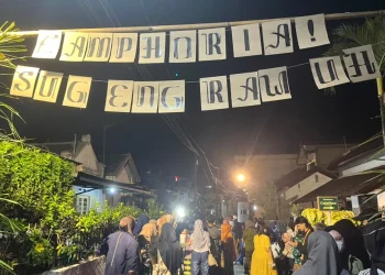 Event CAMPHORIA! yang diselenggarakan di Kampoeng Heritage Kajoetangan oleh Alea Team yang berkolaborasi dengan Campervan Malang.