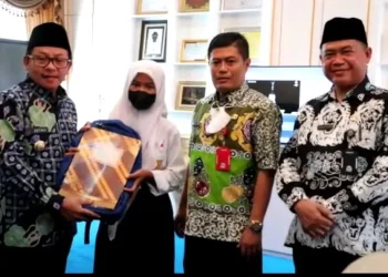 Wali Kota Malang Sutiaji apresiasi inovasi Jarik Ma’Siti yang raih berbagai penghargaan.