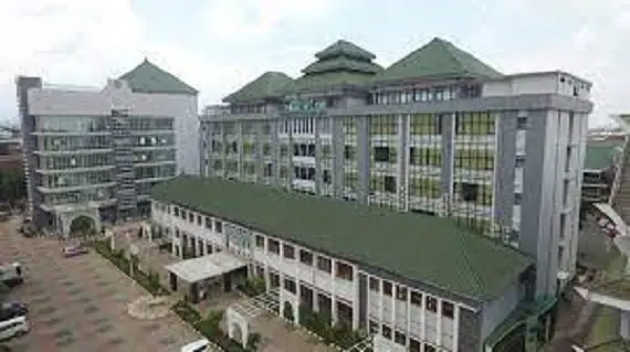 Salah satu gedung Universitas Islam Malang.