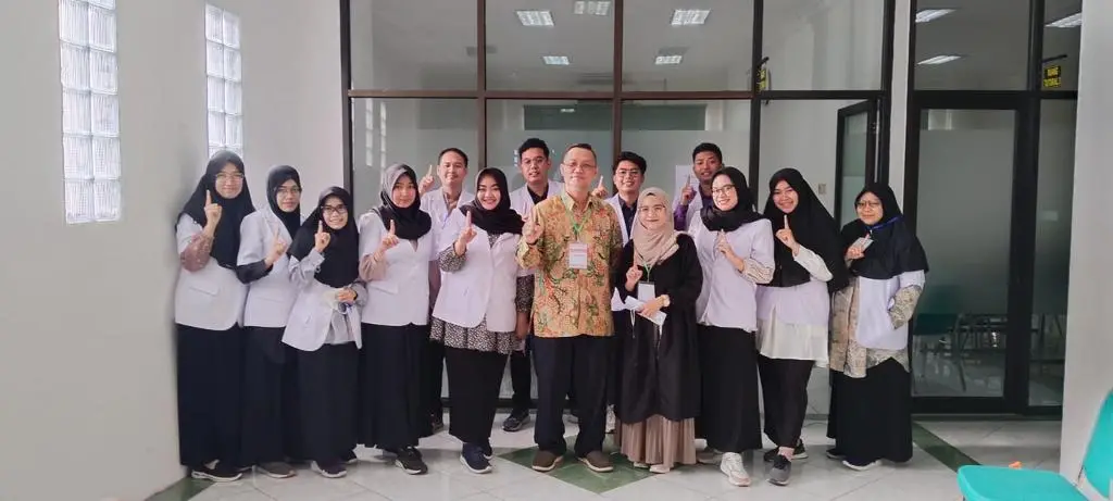 Dokumentasi usai mahasiswa FK Unisma menjalani ujian