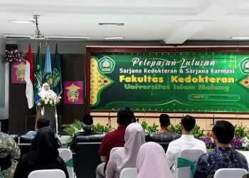 Dekan FK Unisma dr Rahma Triliana Mkes PhD (kiri atas).
