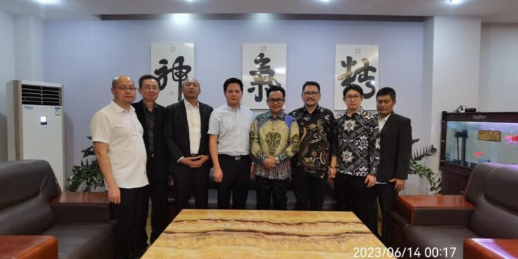 Kunjungan Wali Kota Malang, Sutiaji, ke Guangxi untuk Penjajakan Kerja sama Sister City Pendidikan dan Kebudayaan.