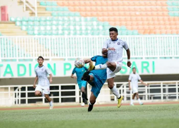 Pertandingan uji coba Arema FC vs Persikabo di Stadion Pakansari, Bogor.