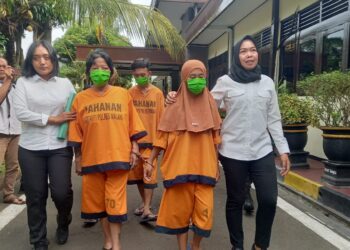 Para tersangka mucikari yang beroperasi di Kabupaten Malang.
