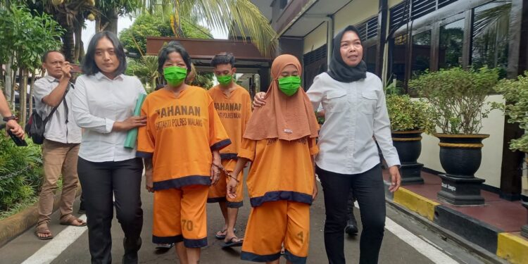 Para tersangka mucikari yang beroperasi di Kabupaten Malang.