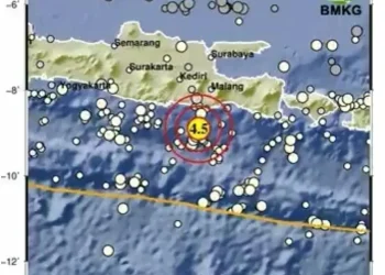 Lokasi pusat gempa yang berada 85 kilometer di barat daya Kabupaten Malang.
