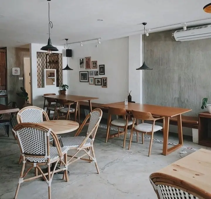 Kedai Pok Ami-Ami.