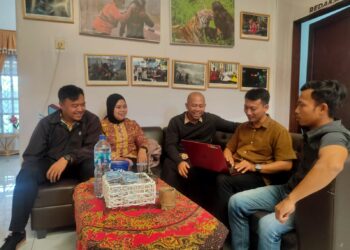 Humas unikama kunjungi Media di Malang