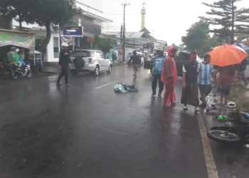 kecelakaan lalu lintas akibatkan 4 orang tewas