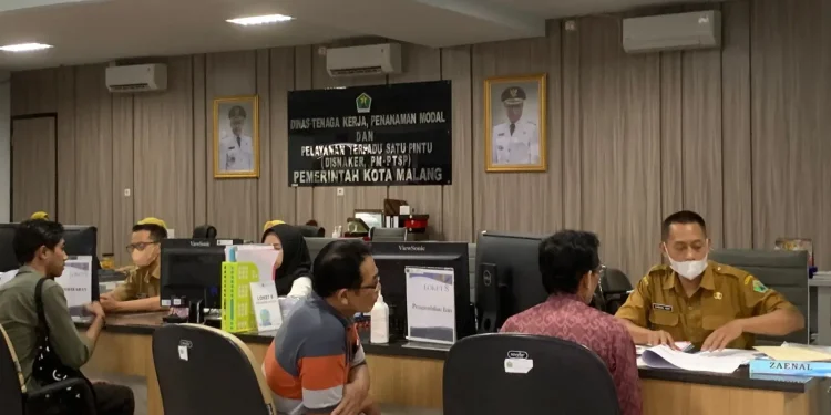 Layanan perizinan Disnaker ramah disabilitas