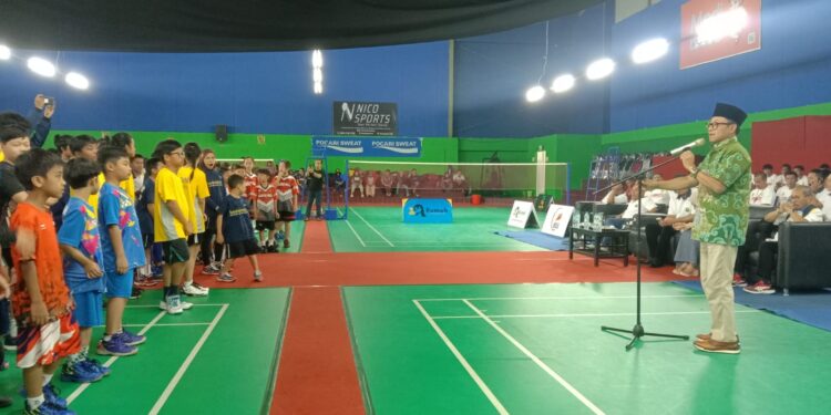 Wali kota Malang buka kerjurkot Bulutangkis