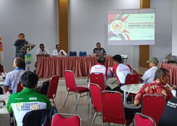 Ketua KONI Kabupaten Malang, Rosyidin saat memberi pemaparan di sosialisasi persiapan Porprov Jawa Timur 2023.