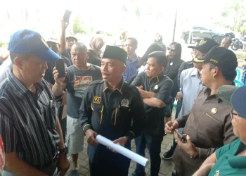 Komisi C DPRD Kota Malang berdialog dengan pengembang dan warga perumahan.