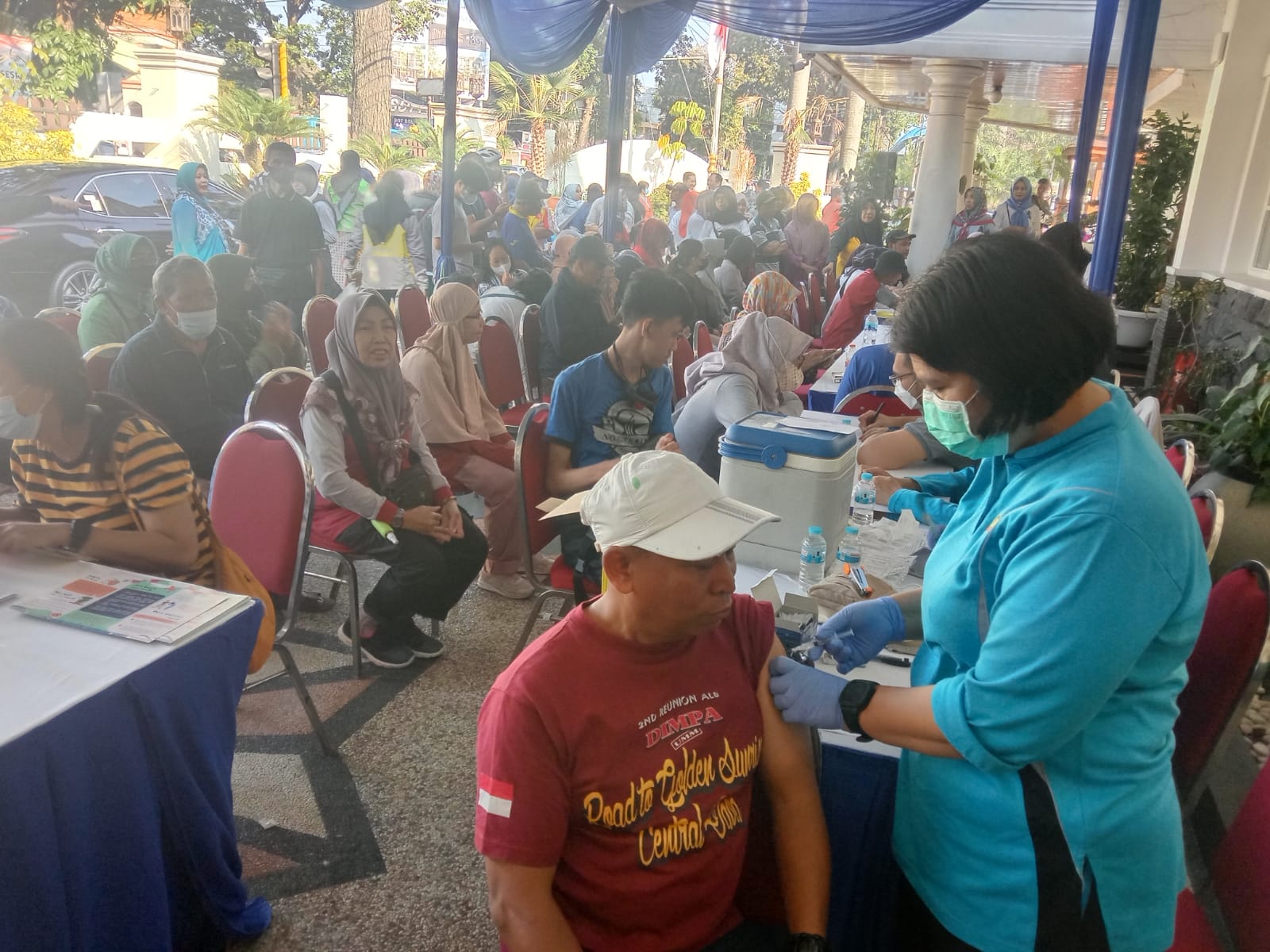 Pemeriksaan kesehatan gratis di rumah dinas Wali Kota Malang. 