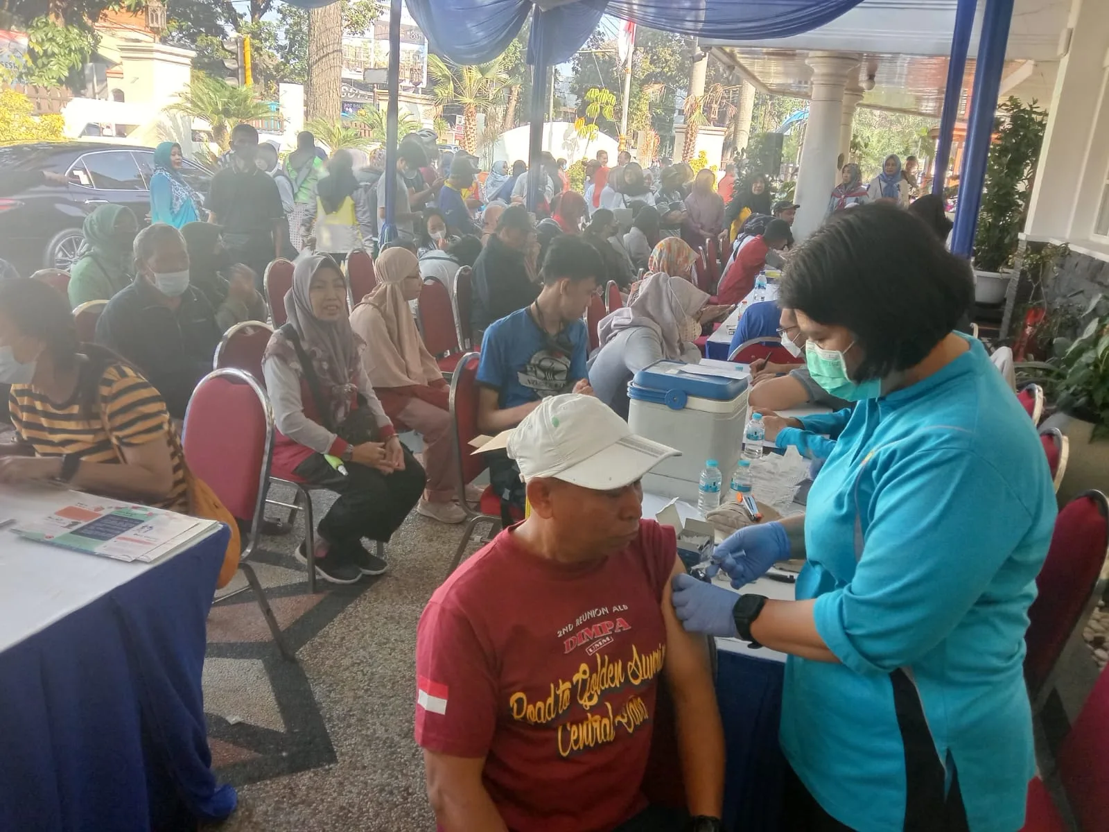 Pemeriksaan kesehatan gratis di rumah dinas Wali Kota Malang.