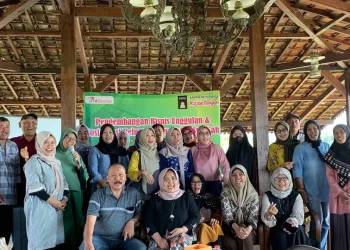 Sosialisasi pengembangan bisnis unggulan dan peluang permodalan oleh STIE Malangkucecwara.