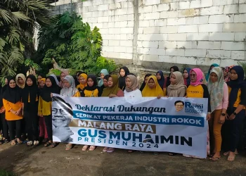 Puluhan buruh pabrik rokok menyatakan mendukung Muhaimin Iskandar atau Gus Imin maju Pilpres 2024.