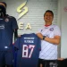 Jersey terbaru Arema FC untuk Liga 1 musim 2023/2024.