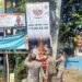 Satpol PP Kota Malang menertibkan reklame nakal di trotoar