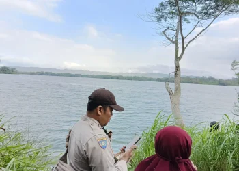 korban tenggelam mencari biawak
