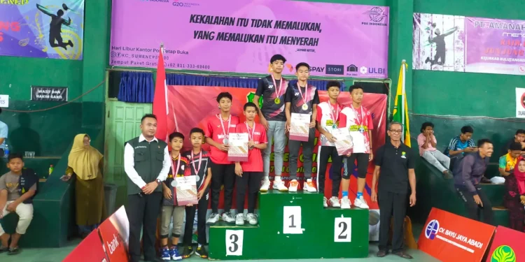 atlet bulu tangkis kota batu