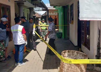 balita tewas dan ibu gantung diri