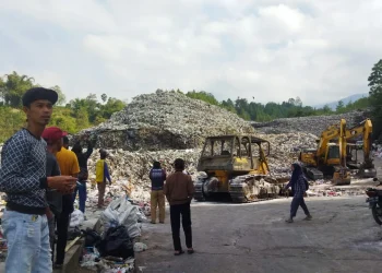Bau sampah TPA Tlekung Kota Batu
