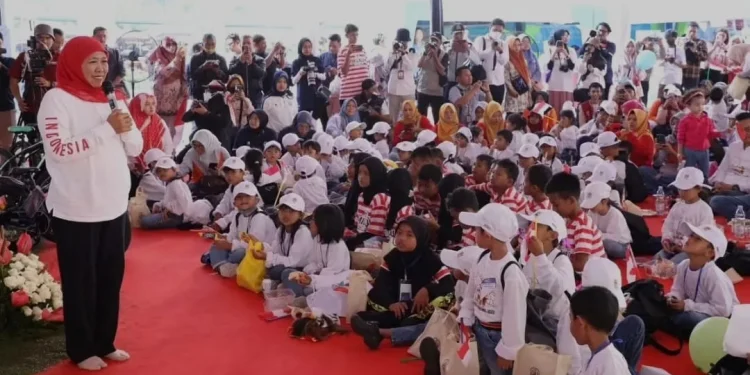 anak-anak di kota batu