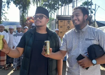 Pimpinan Kapiten Nusantara, Maruf Mubarok dan Founder Kapiten Nusantara, Aji Pramono.