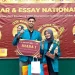 Mahasiswa unisma saat menerima piala juara 1 satu kompetisi esai nasional.