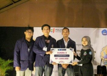Tim mahasiswa Jurusan Teknik Elektro meraih Juara 3 di tingkat nasional.