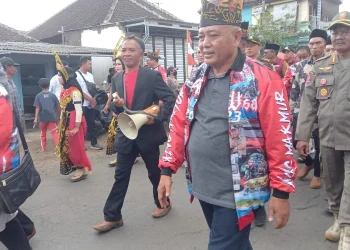 Sanusi saat mengikuti kegiatan Jelajah Desa Wisata.