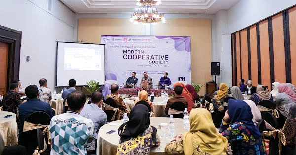 Para peserta acara nasional koperasi modern oleh Narasumber.id. 