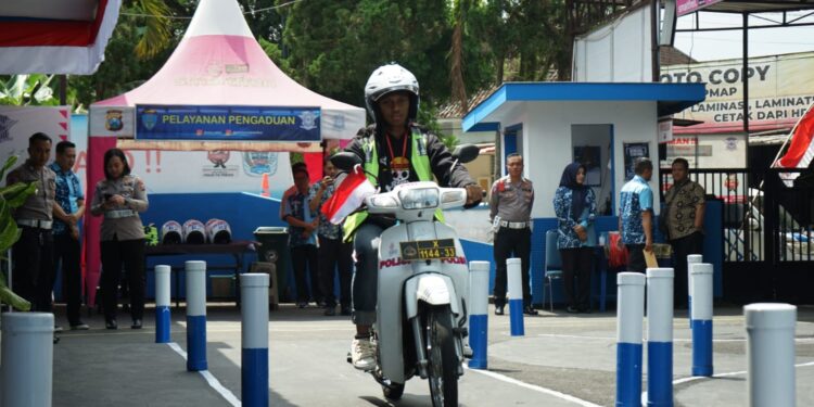 Perubahan lintasan ujian praktek dalam pembuatan SIM C di Kota Malang.
