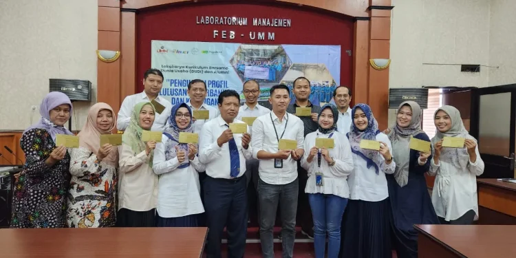 Kolaborasi antara Prodi Perbankan dan Keuangan vokasi UMM dengan PT Pegadaian Kanwil Jatim dan KCP Blimbing Malang.