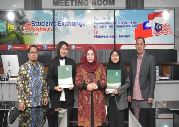 Pelepasan mahasiswa FEB Unisma ke National Pintung Technology University, Taiwan, untuk student exchange.