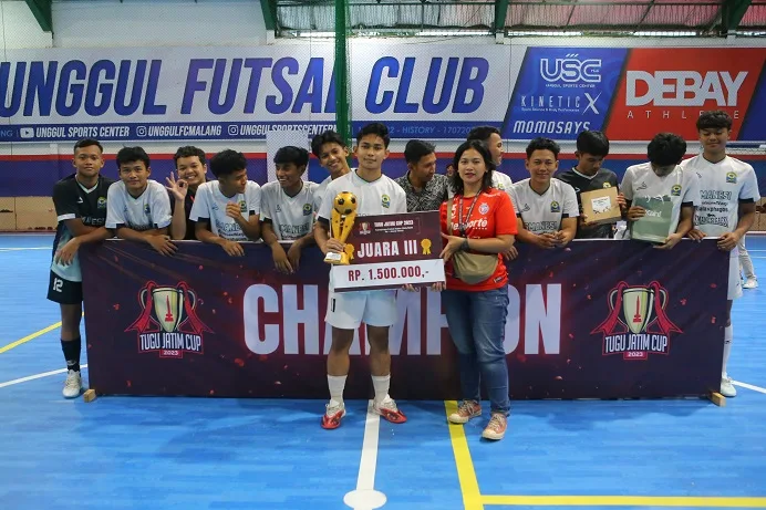 Juara ketiga yakni SMAN 1 Singosari berhak meraih Rp1,5 juta.