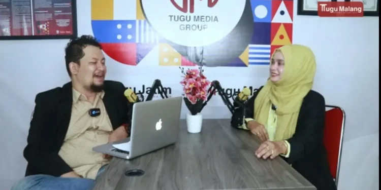 Nelly saat podcast di Tugu media Grup bersama Irham Thoriq.
