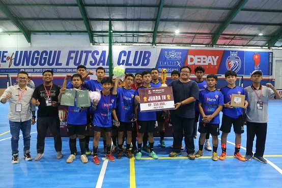 Juara ketiga yakni SMAN 1 Singosari berhak meraih Rp1,5 juta