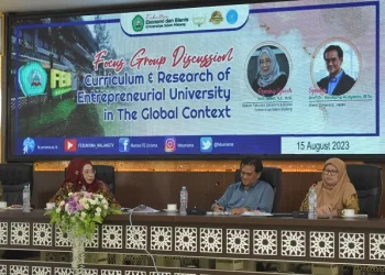 Acara FGD antara FEB Unisma dengan pakar dari Wako University Japan.