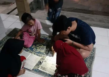 Kegiatan bimbingan belajar oleh mahasiswa KKN UM.