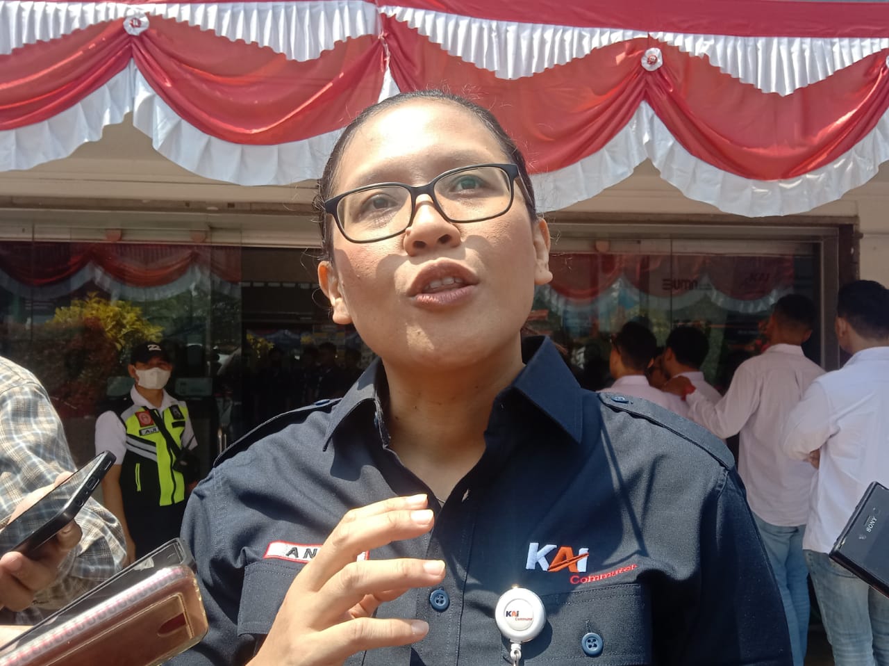 VP Corporate Secretary KAI Commuter, Anne Purba.