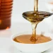 Madu menjadi pengganti gula yang dibuat oleh lebah.