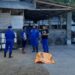 Evakuasi jenazah yang ditemukan di Sendangbiru.