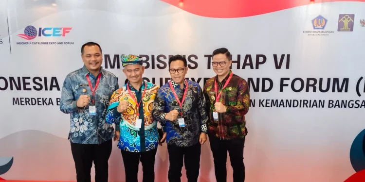 Wali Kota Malang, Drs H Sutiaji, saat menghadiri Temu Bisnis Tahap VI Indonesia Catalogue Expo and Forum (ICEF) di Jakarta Internasional Expo.
