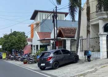 rebutan lahan parkir jadi korban pengeroyokan