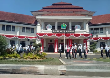 Pagar balai kota Malang